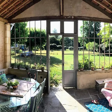 펜션 Manoir Des Vites, Charming Saint-Ferme